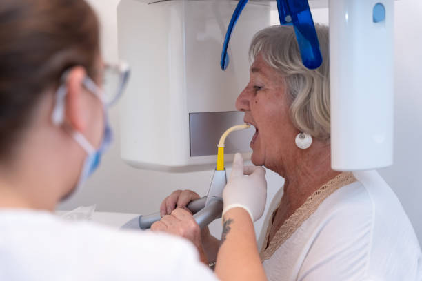 Best Emergency Treatment for Dental Infections or Abscesses in Lansing, MI