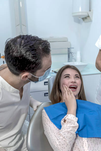 Best Emergency Denture Repair in Lansing, MI